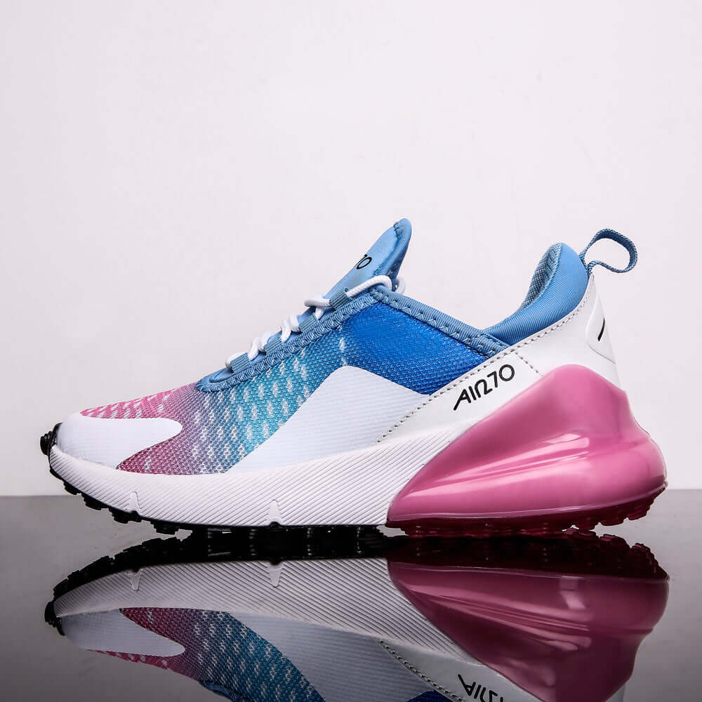 Sports and leisure running shoes