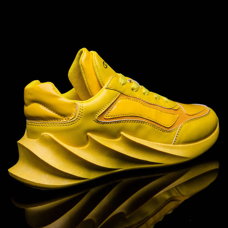 Sports and leisure blade bottom