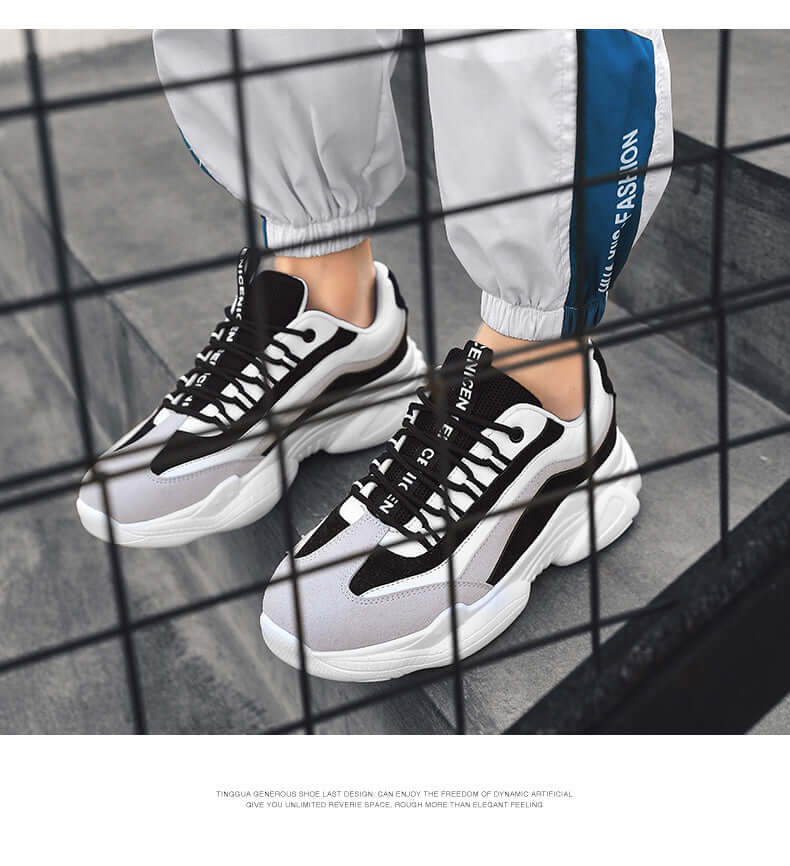 Sports and leisure shoes