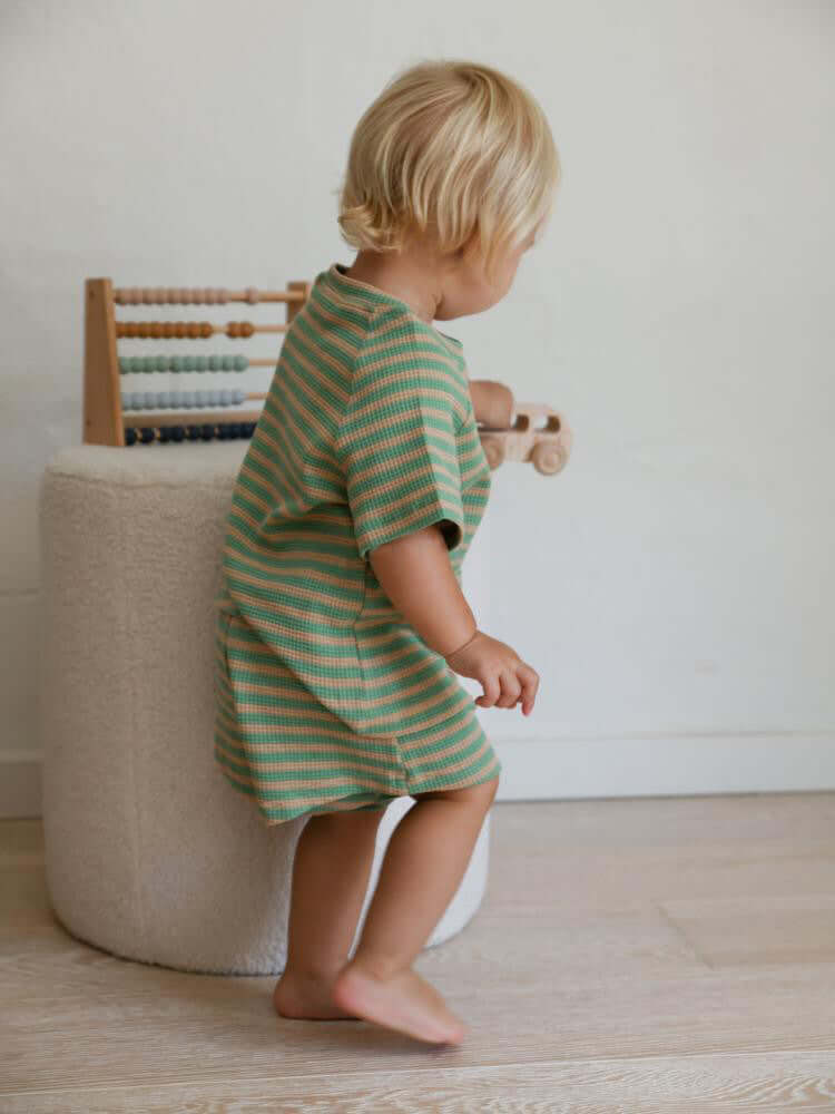 Fashionable Sports And Leisure Suit