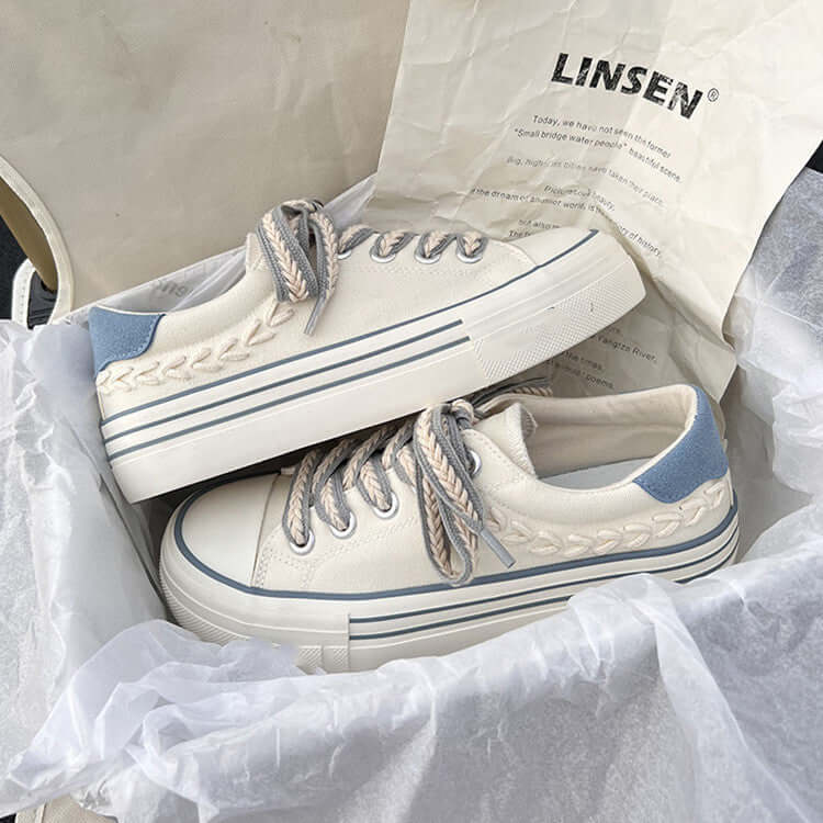 Sports And Leisure Canvas Shoes